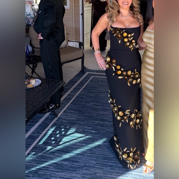 Carolina Herrera Strapless Dress with Gold Floral Accents - Picture 2 of 3